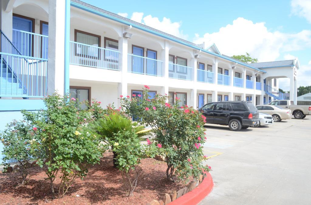 America'S Best Value Inn & Suites - Rosenberg/Houston Eksteriør billede